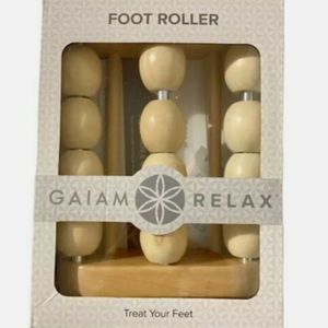 Gaiam relax foot roller